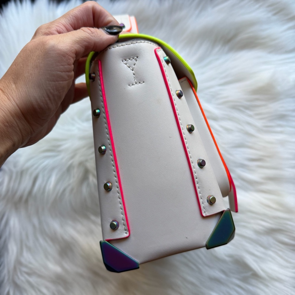 Michael Kors - Manhattan White & Neon Purse‎ - Picture 5 of 16